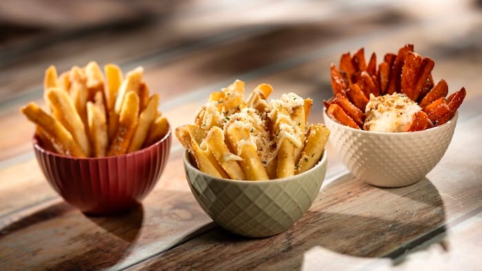 EPCOT International Food & Wine Festival Foodie Guide 2025