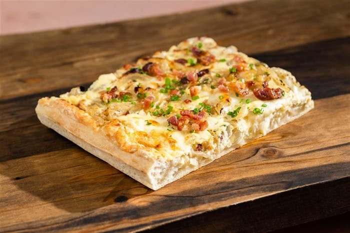 EPCOT International Food & Wine Festival Foodie Guide 2025